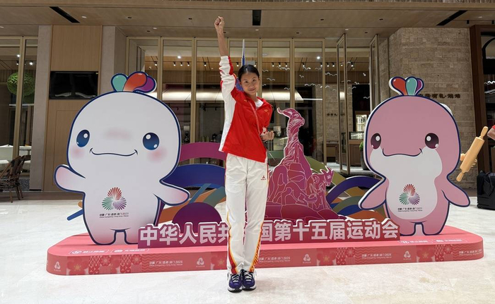 42秒62！近七年中国女子4×100米最快接力，刘国怡递出第二棒的答案丨封面头条|田径|黄祥|教练|田联|训练_新浪新闻